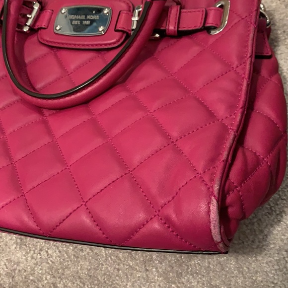 Authentic Micheal Kors fuchsia bag - Picture 5 of 6